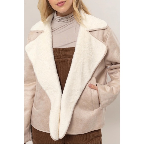 Cream Vegan Suede Fur Oversized Jacket NWT - Picture 1 of 7